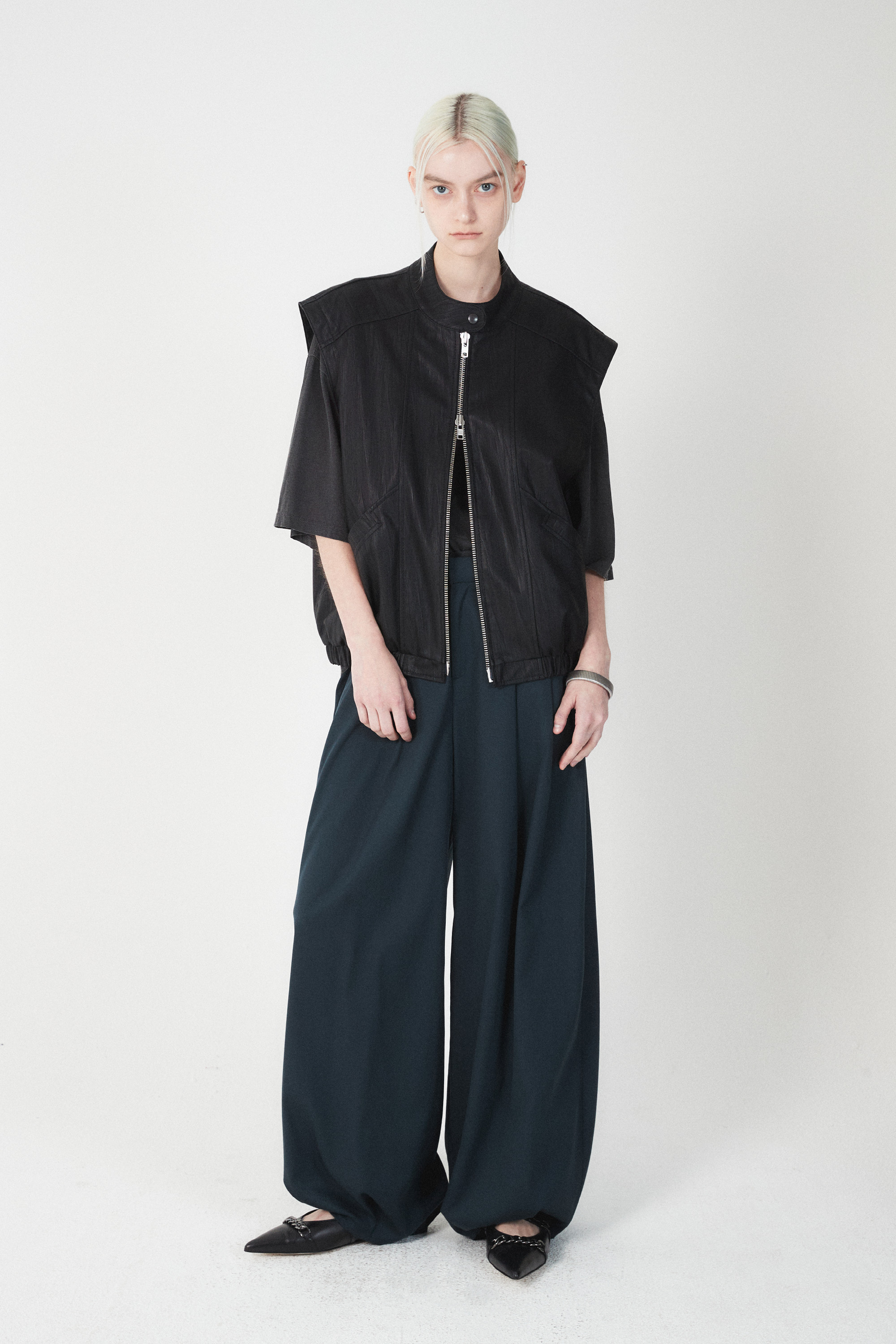 INTERVIEW VOLUME TROUSERS